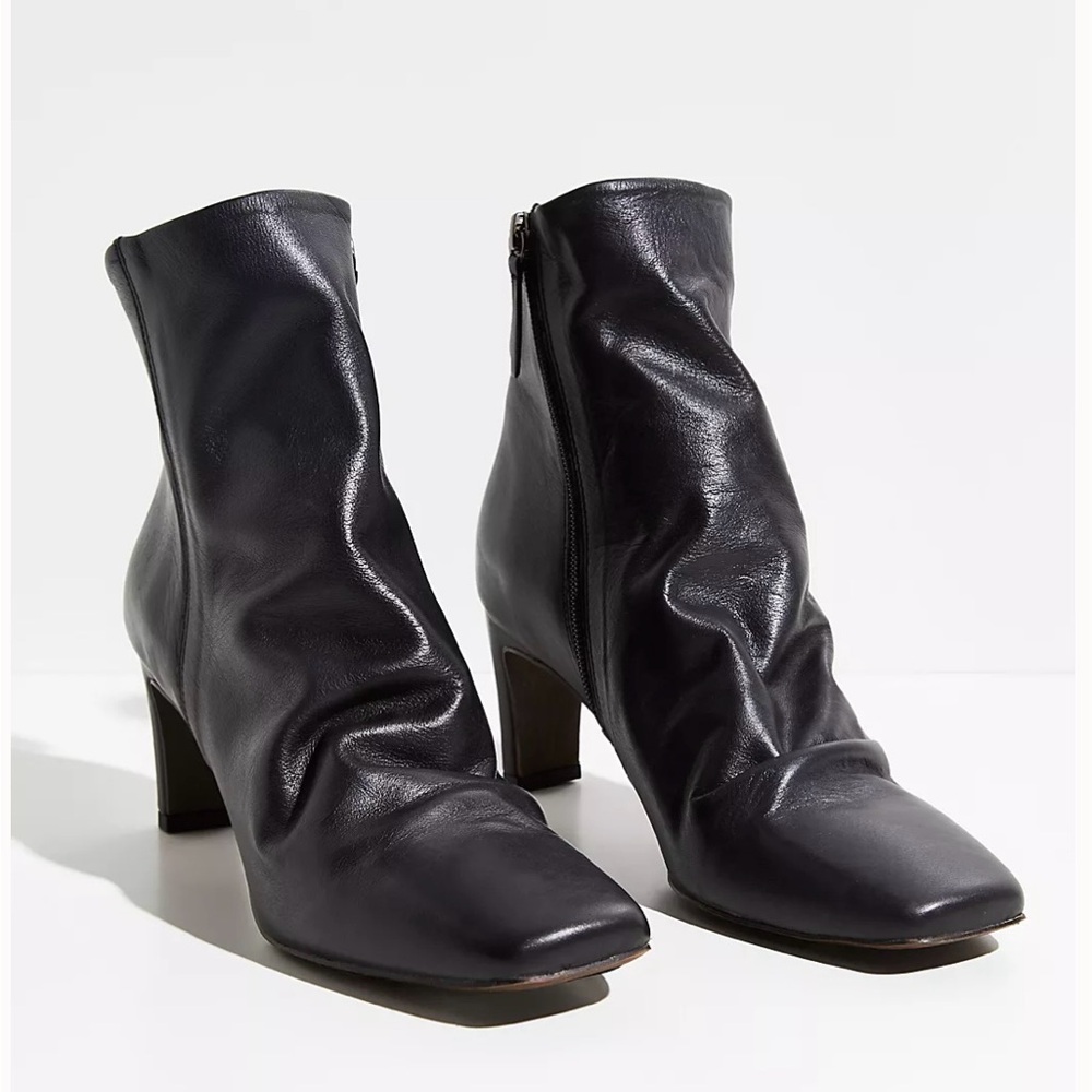 Free People Genuine leather Slouchy Boots